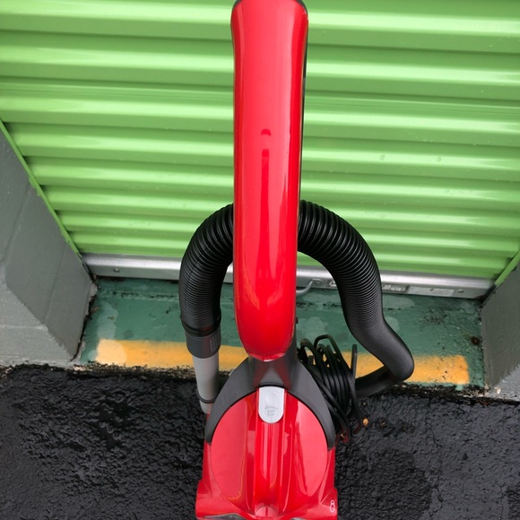 Vacumm - Picture 3 of 4